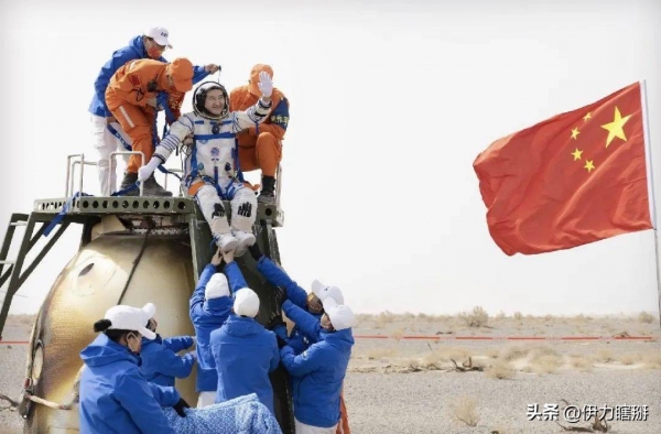 须要吃避孕药为什么会有这样的情况出现？pg电子模拟器试玩去太空的女航天员必(图14)